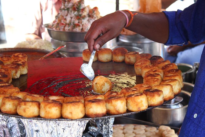 Winner Mumbai Street Food Tour in the World Top 20 by Guardian - CST pairs grand architecture with Mumbai’s famous snack